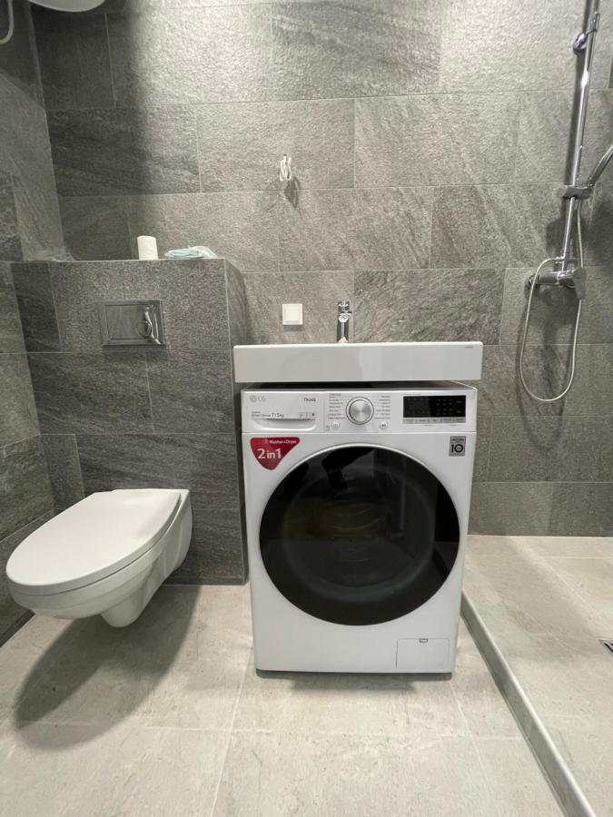 Airport Apartment 22 Self Check-In Вильнюс Экстерьер фото